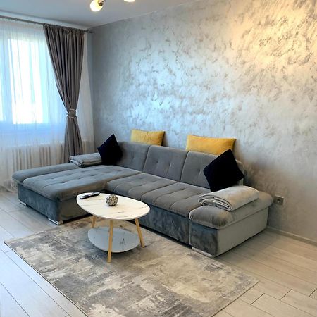 Victoriei Boulevard Private Apartment Brašov Exteriér fotografie