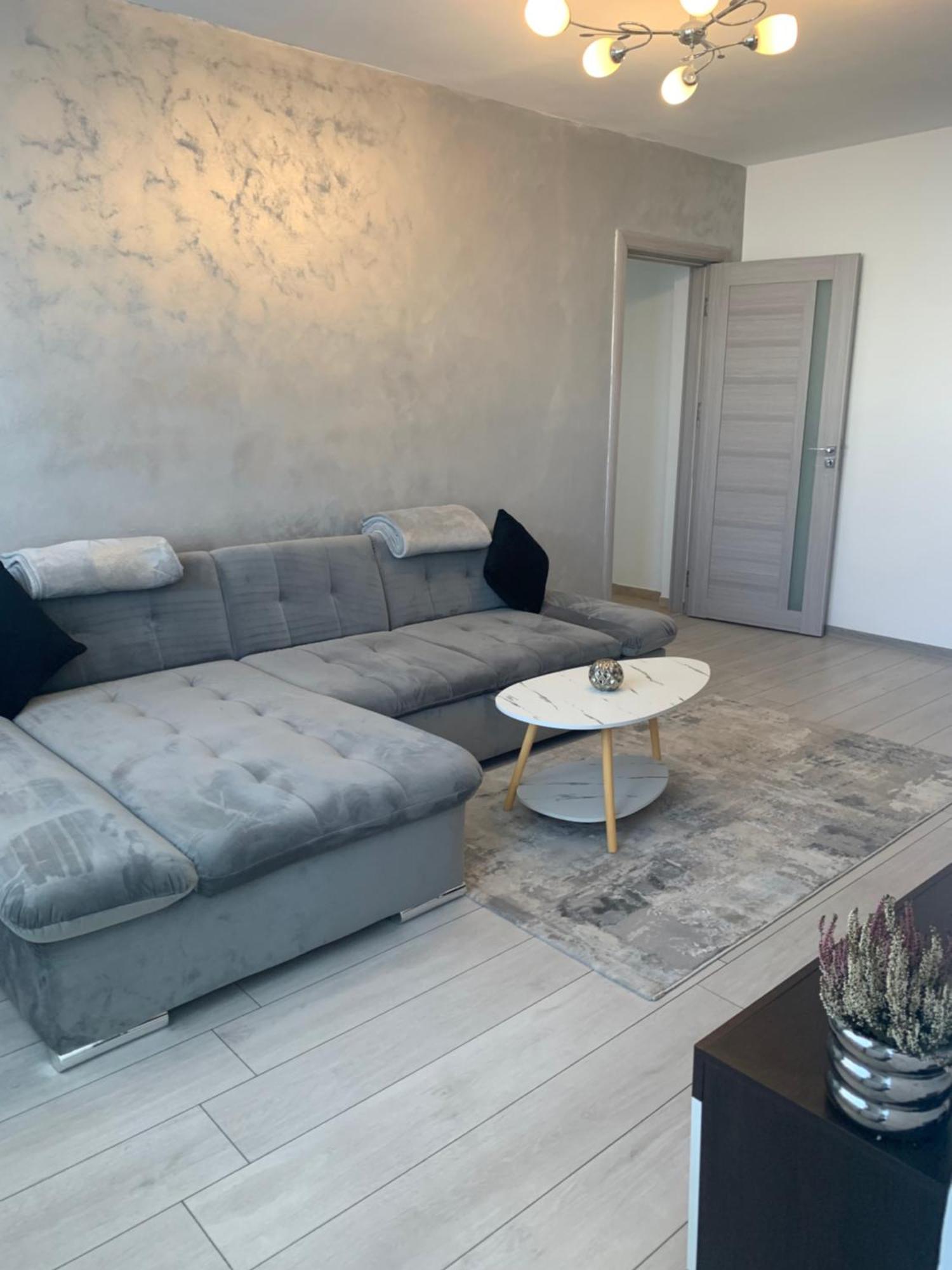 Victoriei Boulevard Private Apartment Brašov Exteriér fotografie